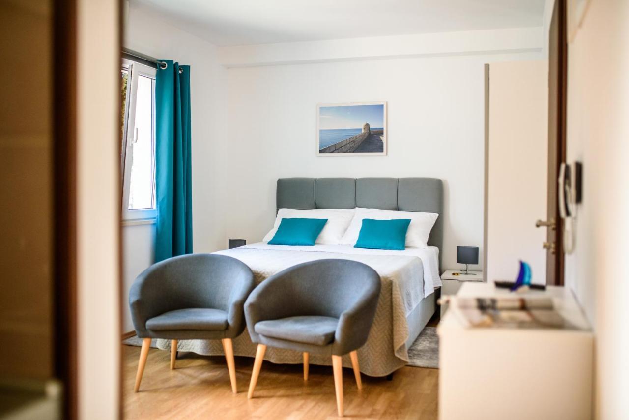California Apartment