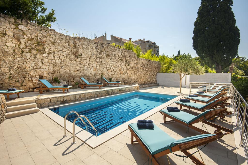 California Dubrovnik