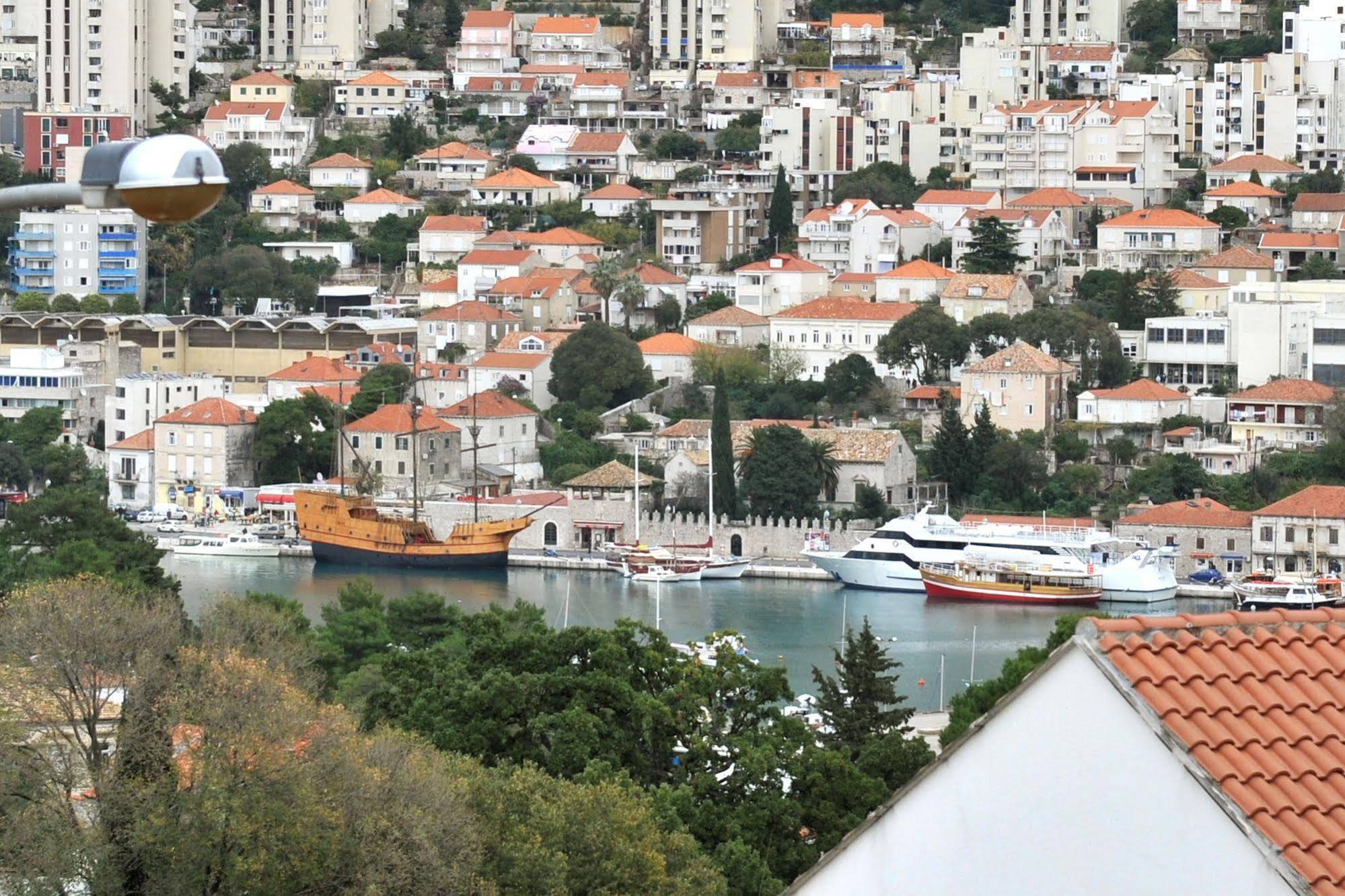 California Dubrovnik